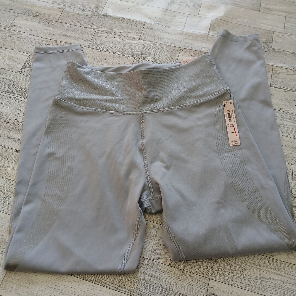 NWT Victoria’s Secret Sport Shine Essential Leggings, Rare, Size M - Picture 9 of 16